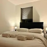 Modern 2-bed In Centre - Steps From Minster And Shambles 아파트