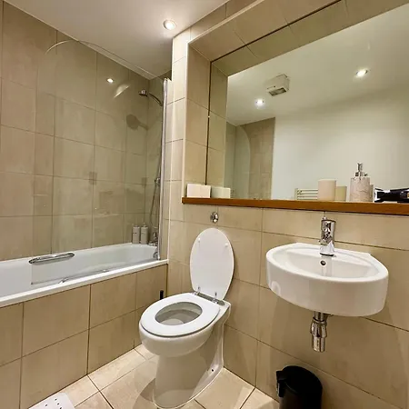 Modern 2-bed Flat In Centre - Steps From Minster And Shambles * 요크