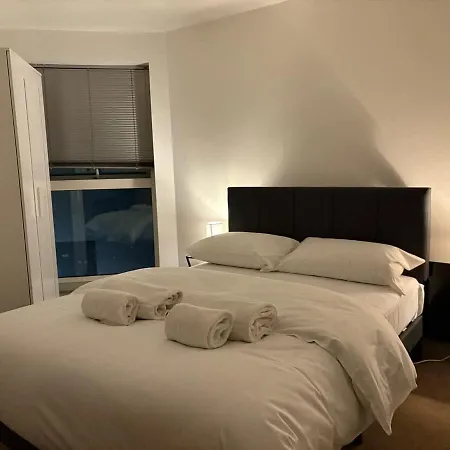 Modern 2-bed Flat In Centre - Steps From Minster And Shambles Appartamento