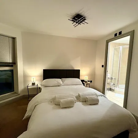Modern 2-bed In Centre - Steps From Minster And Shambles Lejlighed York
