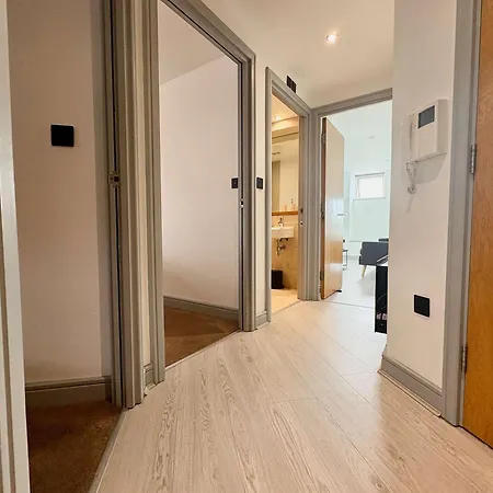 Lejlighed Modern 2-bed In Centre - Steps From Minster And Shambles